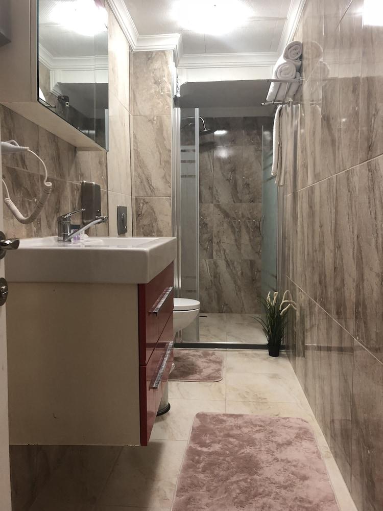 Lizzia Butik Hotel Истанбул Екстериор снимка