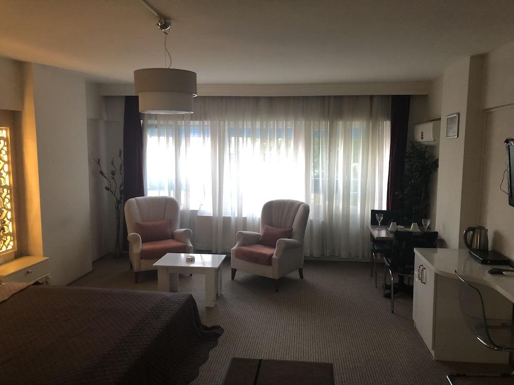 Lizzia Butik Hotel Истанбул Екстериор снимка