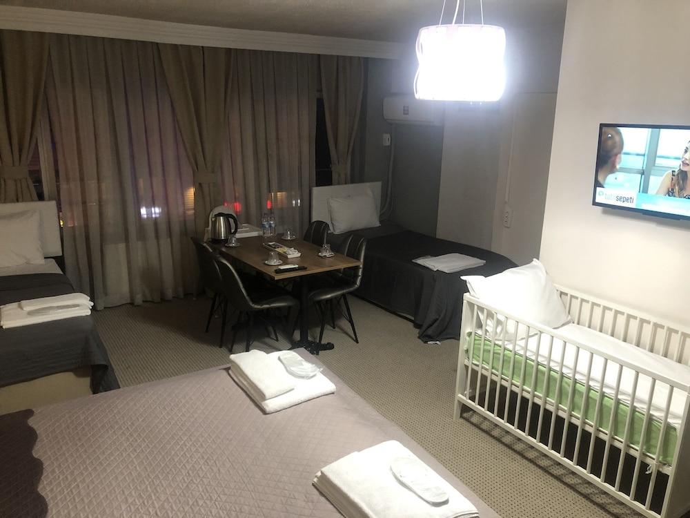 Lizzia Butik Hotel Истанбул Екстериор снимка