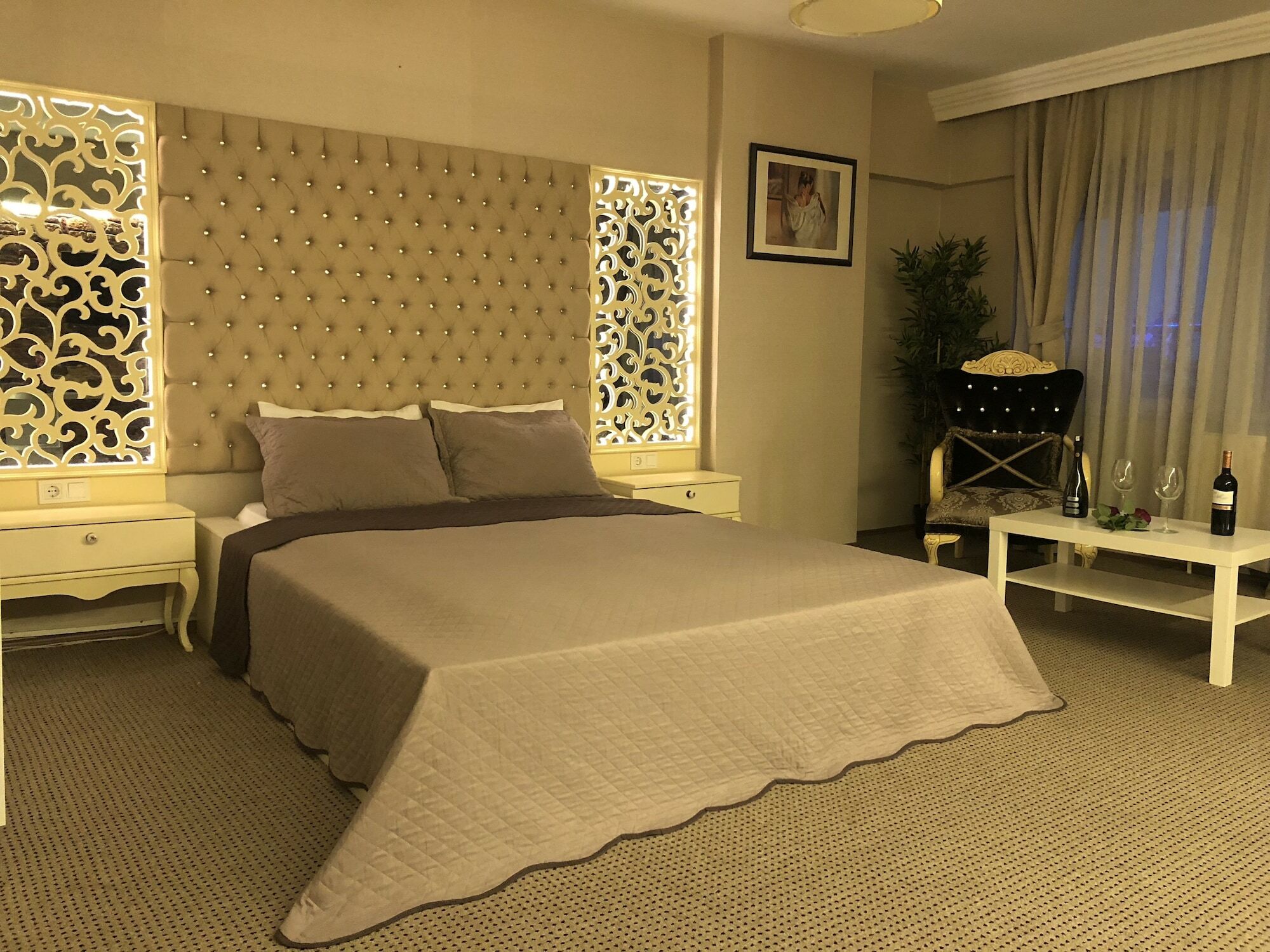 Lizzia Butik Hotel Истанбул Екстериор снимка